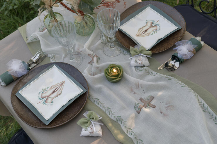 Carousel image '1--23.jpg'