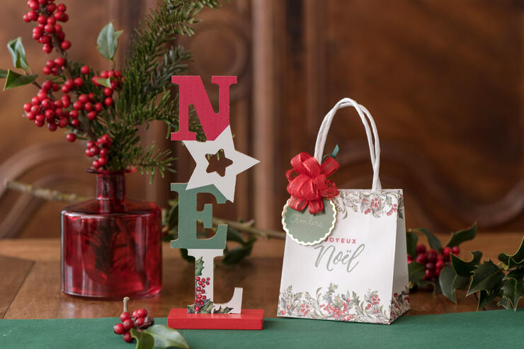 Carousel image '1--42.jpg'